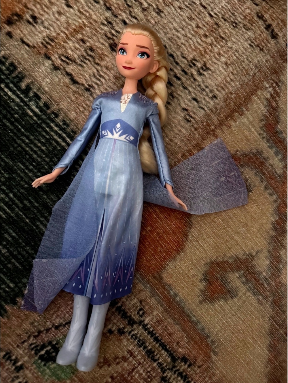Disney frozen Elsa doll iconic traveler outfit blonde Barbie